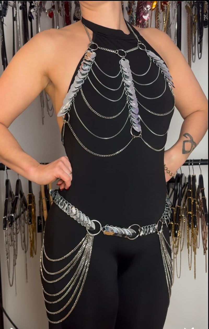 Aphrodite Desire Body Chain Belt