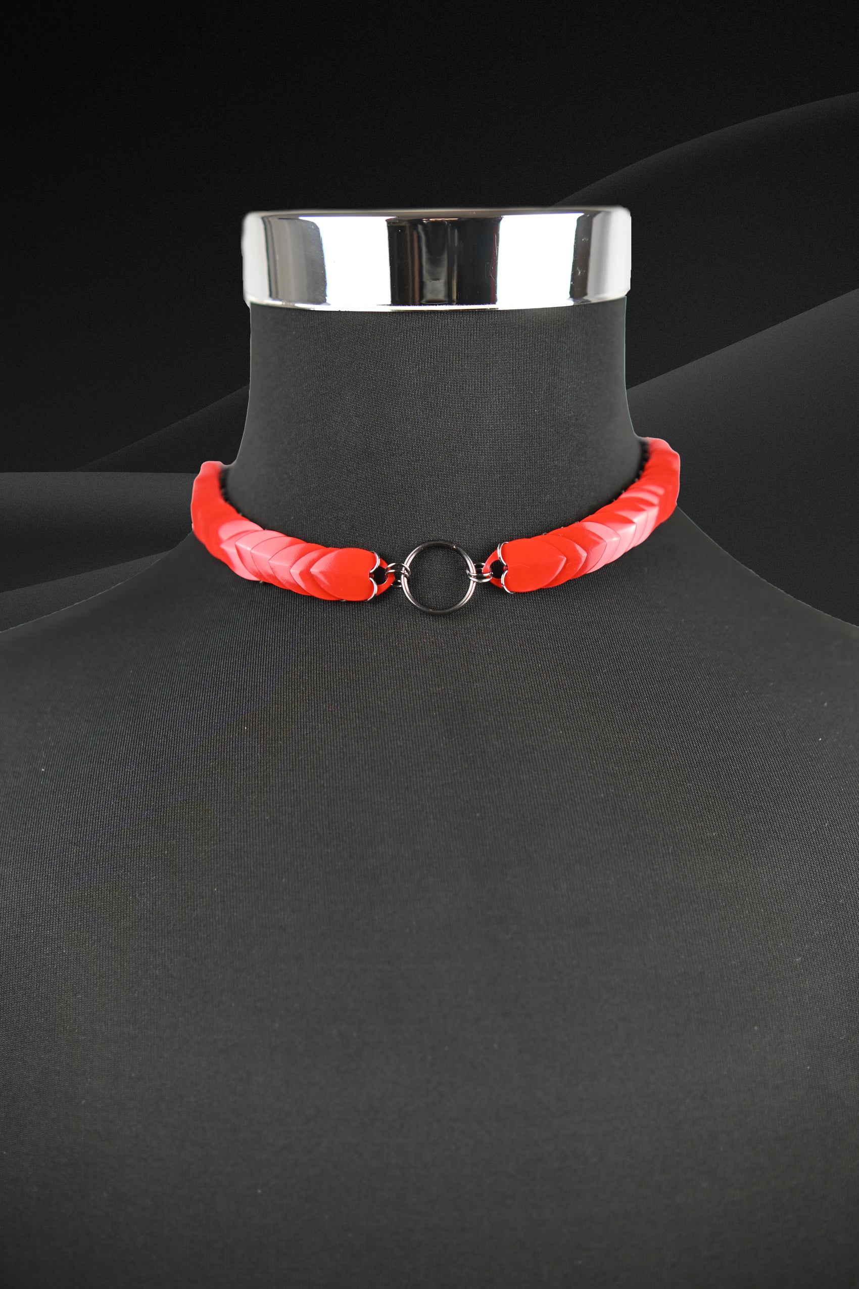 Scale-Choker | Statement Piece, Shiny & Bold